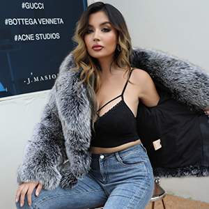 여성용 그레이 시리즈 여우 모피 코트가 멋스러워 보이죠?